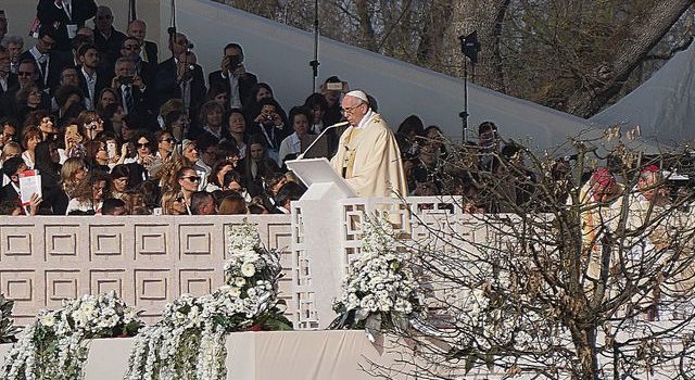 Da Casatenovo al Parco di Monza per la visita del Papa